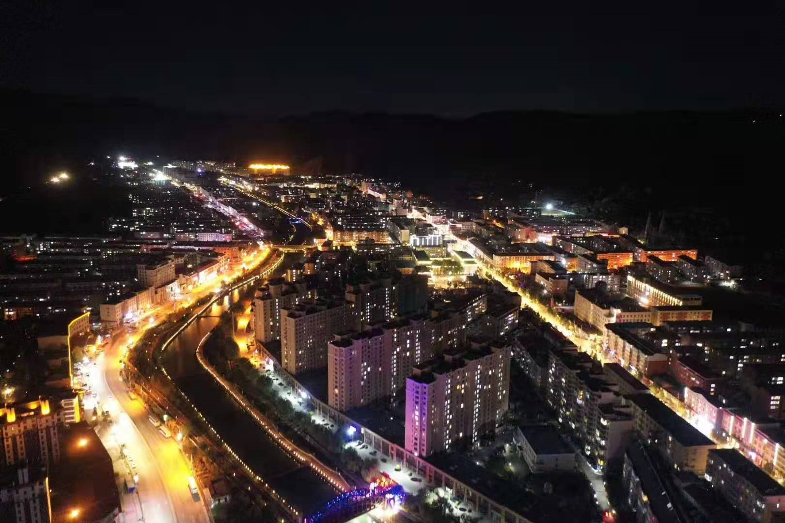 崇礼区夜景.逯占有摄